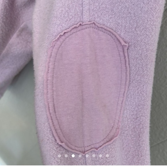 🔅‼️Large/Oversized Button up sweater - Picture 4 of 7